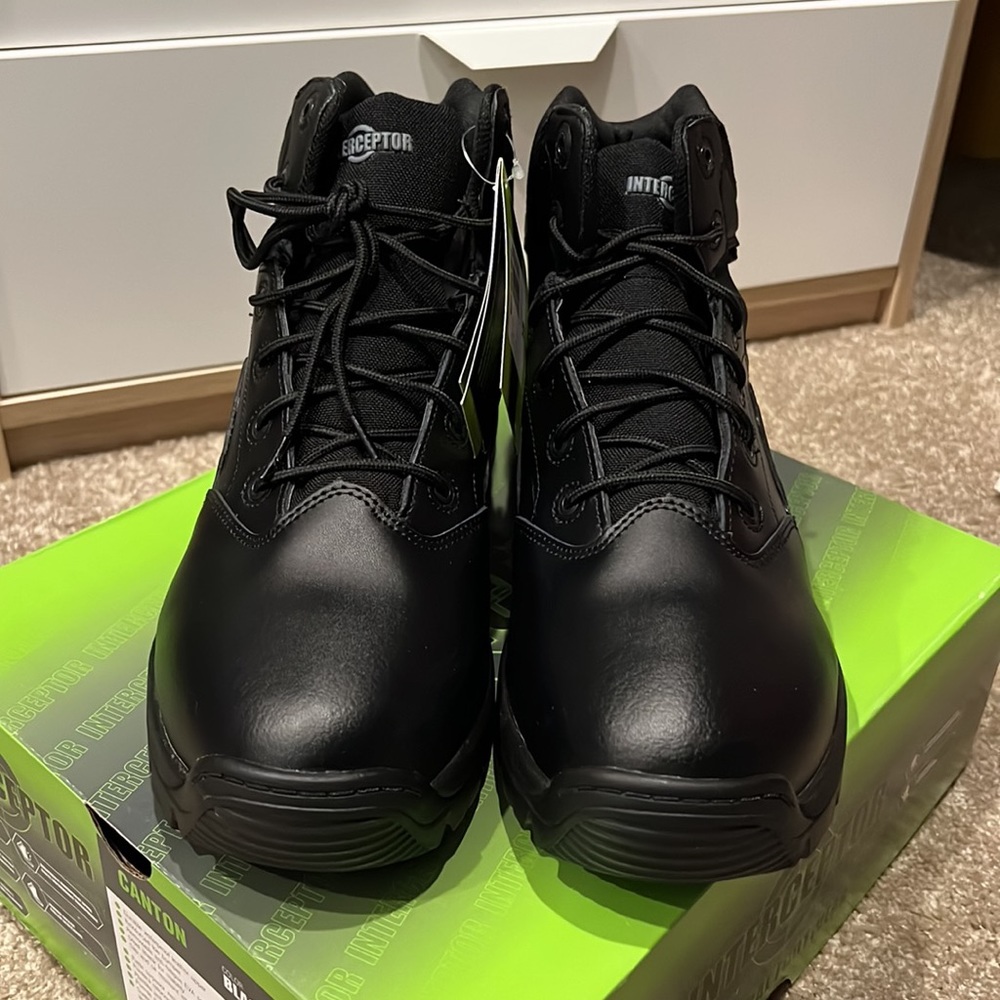 Brand new Interceptor Tactical Footwear Size 13, black